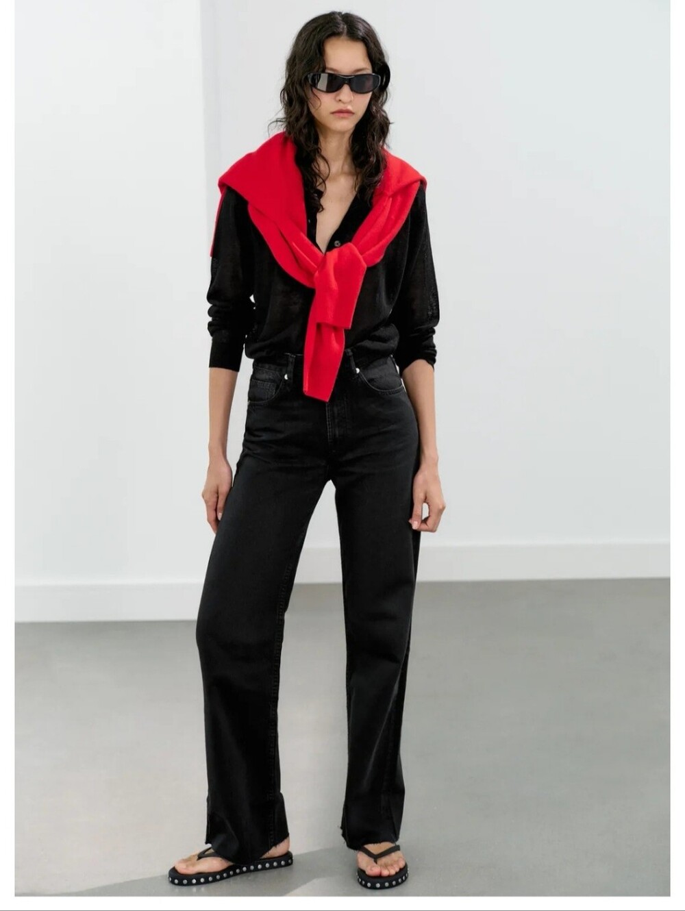 Zara Black High-Rise Straight Leg Jeans with Red Accent